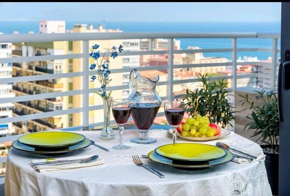Torremolinos Apart  - Skysuite sea views - Torremolinos Center