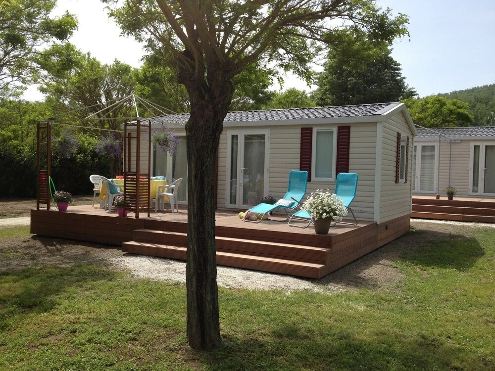 Cozy Mobile Home in Rome With Swimming Pool, Garden, Terrace