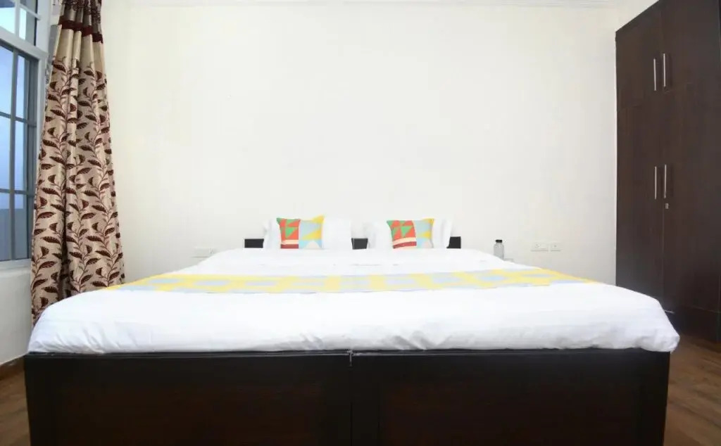 OYO Home 29340 Enticing 2BHK Apartment Kamyana