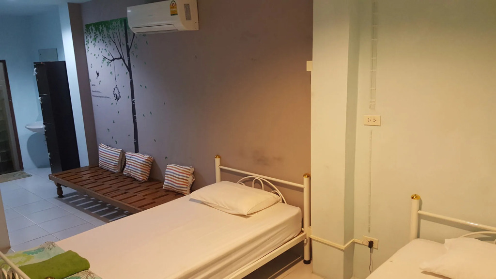 Phuket Blue Hostel