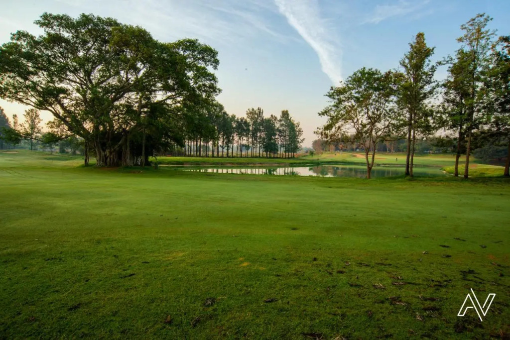 Clover Greens Golf Course and Resort