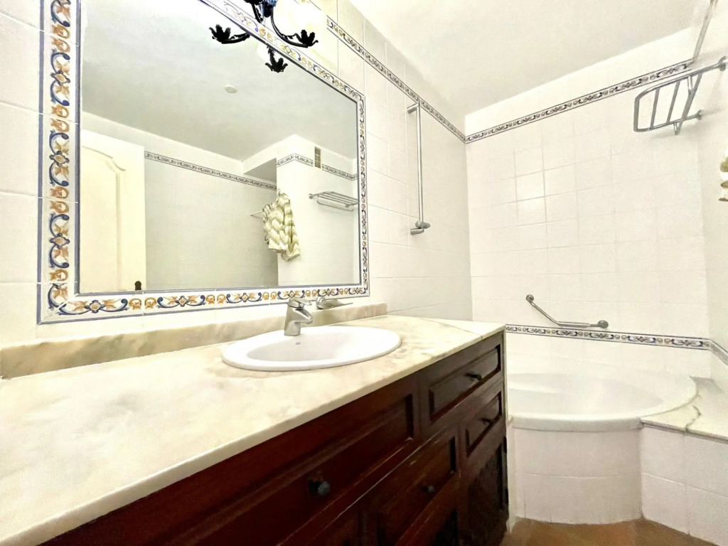 Cozy standard apartment AP, by the sea,heated pool