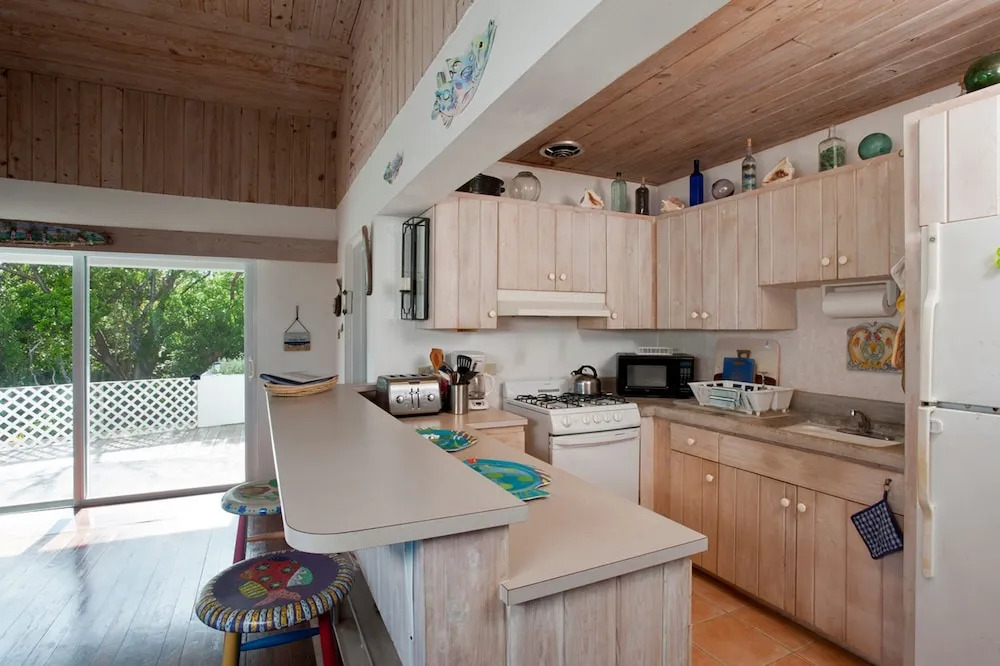 Wreckless by Eleuthera Vacation Rentals
