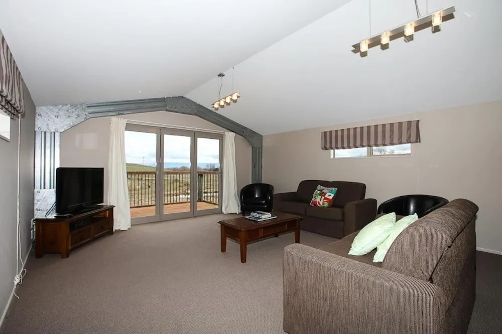 Tussock Lodge Waipiata