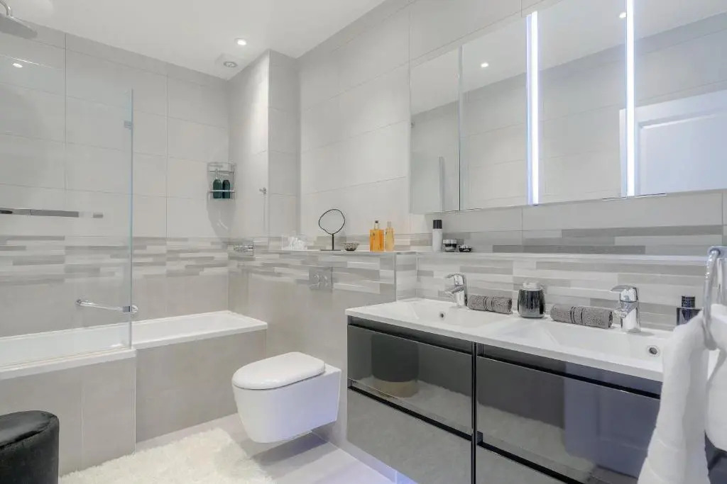 Notting Hill & Hyde Park EXCLUSIVE WEST-END SERENE DESIGNER FAMILY HOME 5Bed4bath
