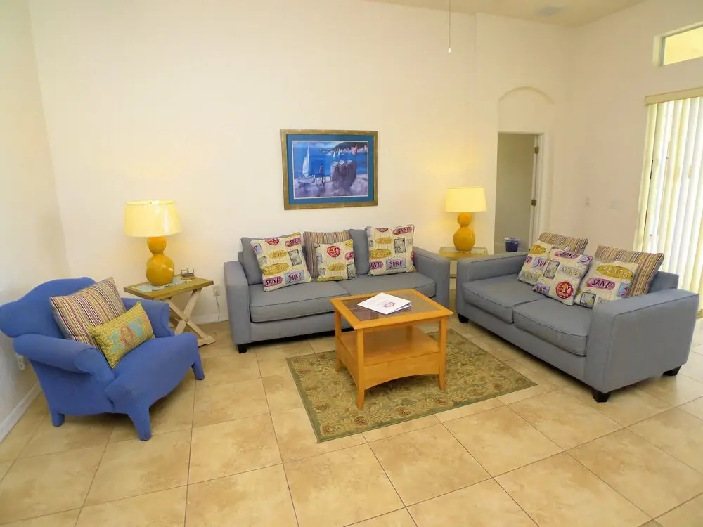 4 Bed Pool Home On Golf Community 1254
