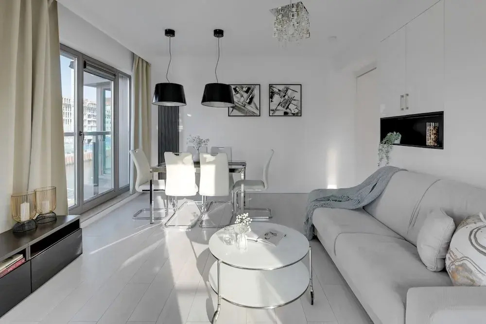 Waterlane Riverside SPA, Pool & Gym by Downtown Apartments