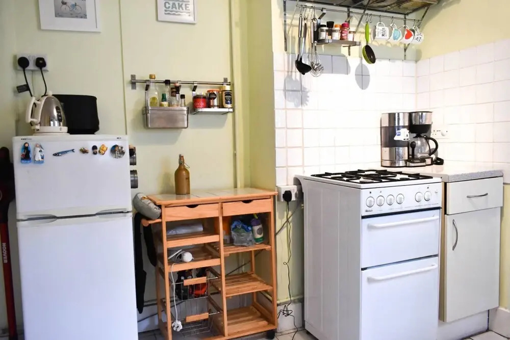 Bright and Spacious 1BD in Quiet Residential
