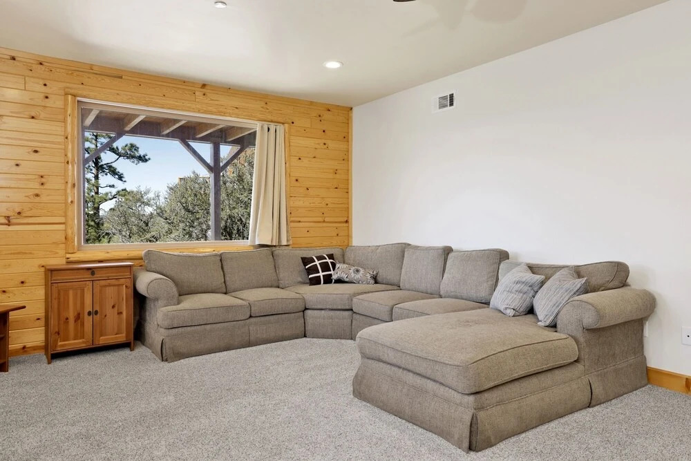 2206-golden Oak Log Cabin 7 Bedroom Home by RedAwning