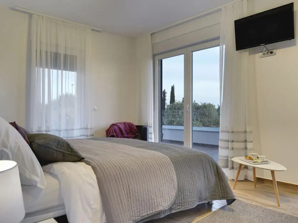 Villa Una Comfortable Holiday Residence