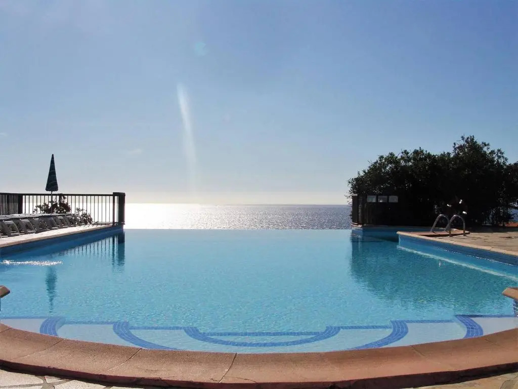 Appartement Le Lavandou, 2 pièces, 6 personnes - FR-1-251-235