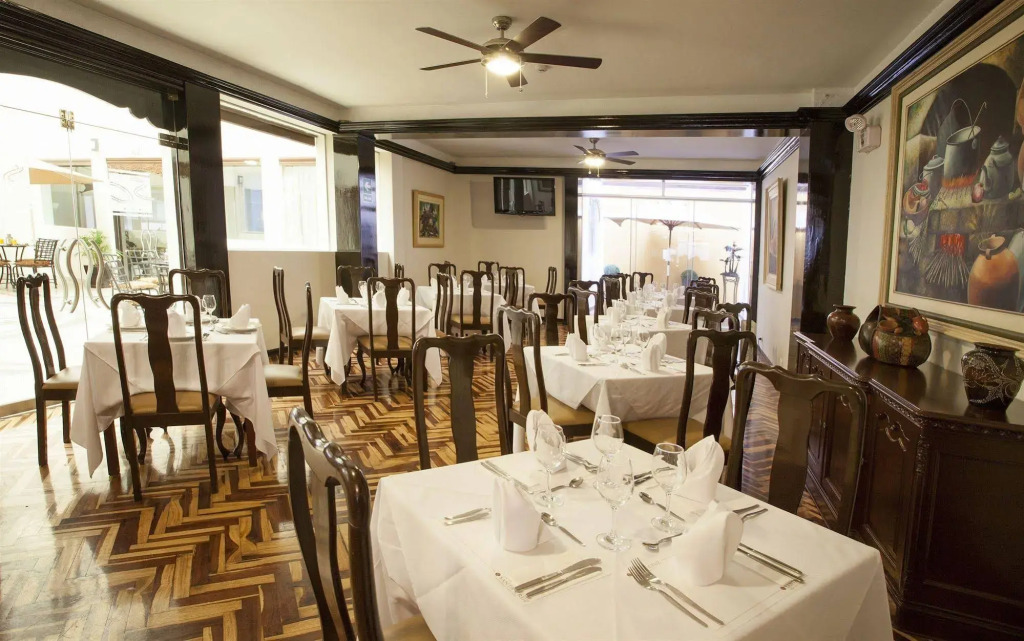 Hotel Santa Cruz