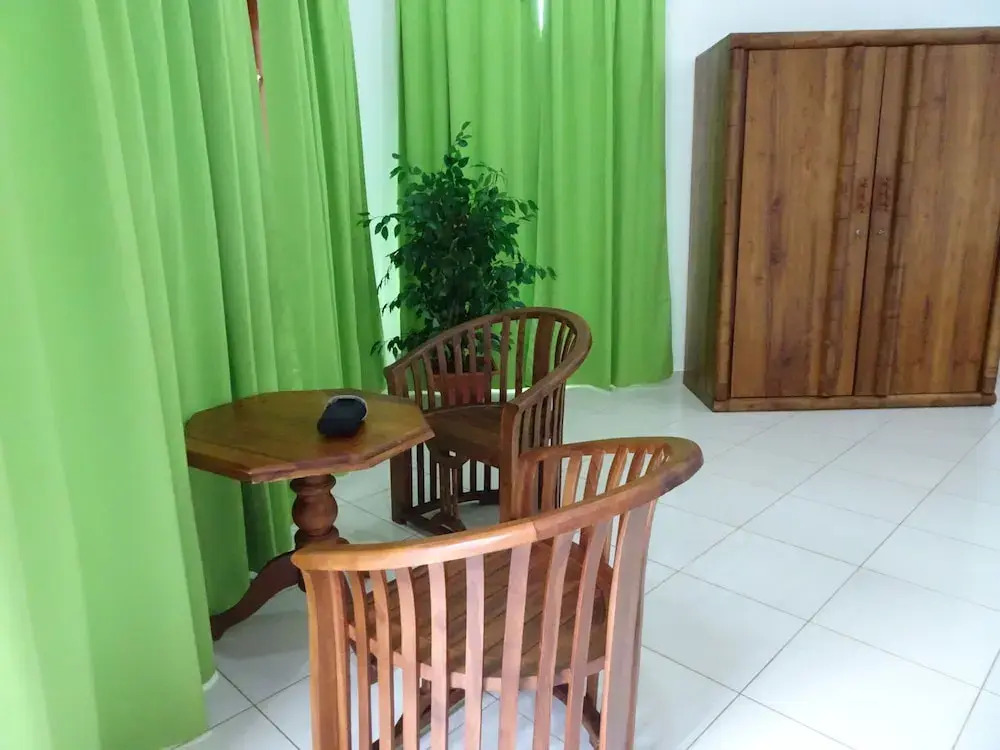 Moragalla Beach Home Guesthouse (Newly opened hotel)