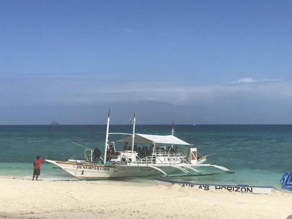 Avila's Horizon Dive Resort