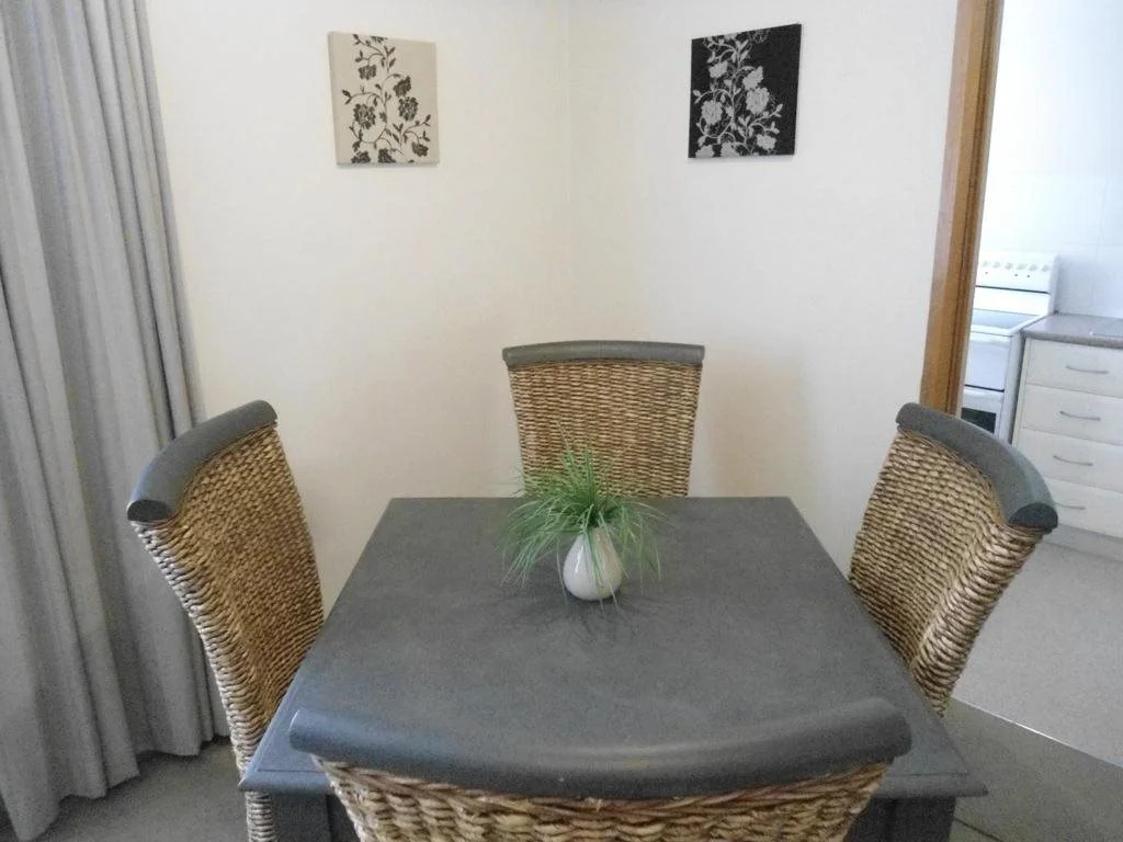 Ashwood Apartments