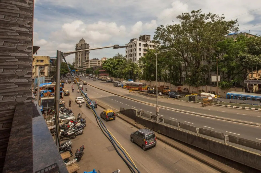 Hotel Apsara - NearJ J Hospital Mumbai