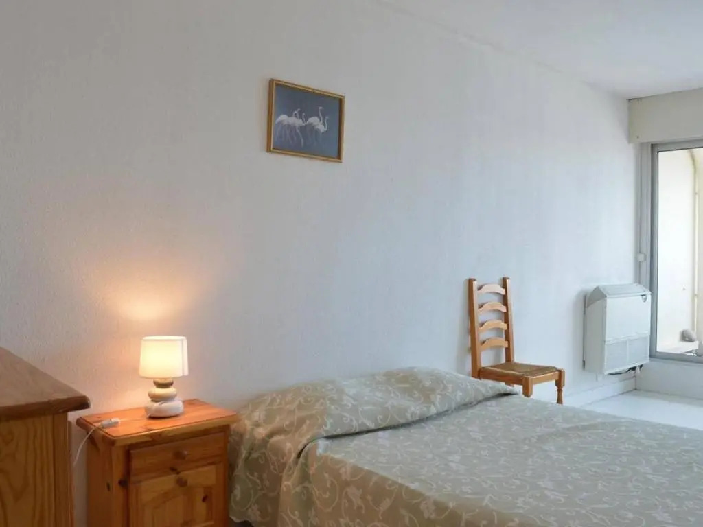 Appartement Port Camargue, 2 pièces, 4 personnes - FR-1-250-73