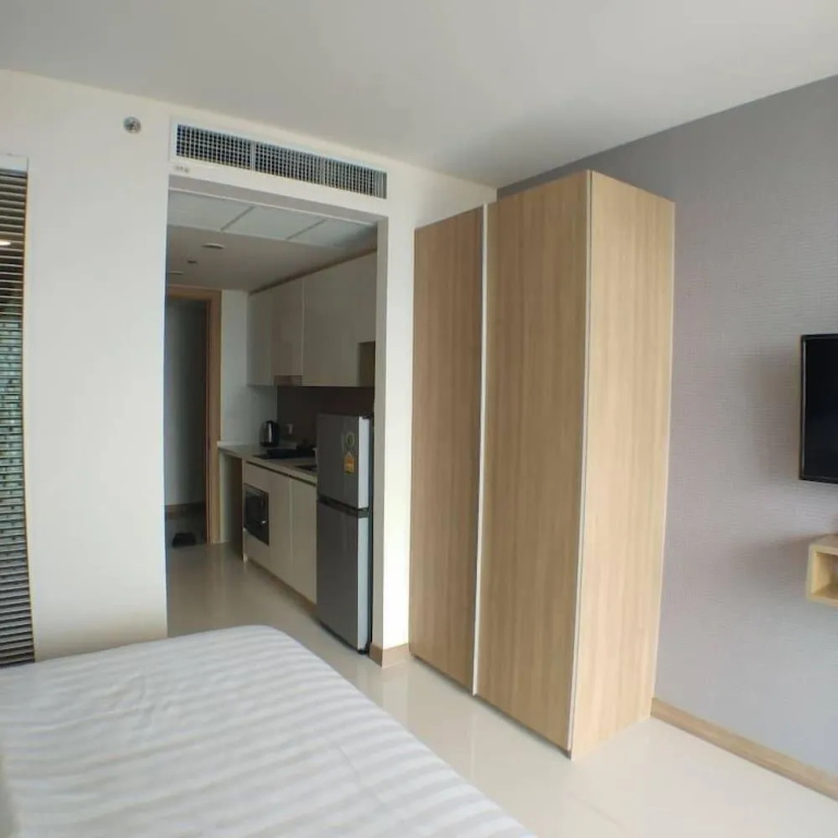 Pattaya Private Beach Luxury Home
