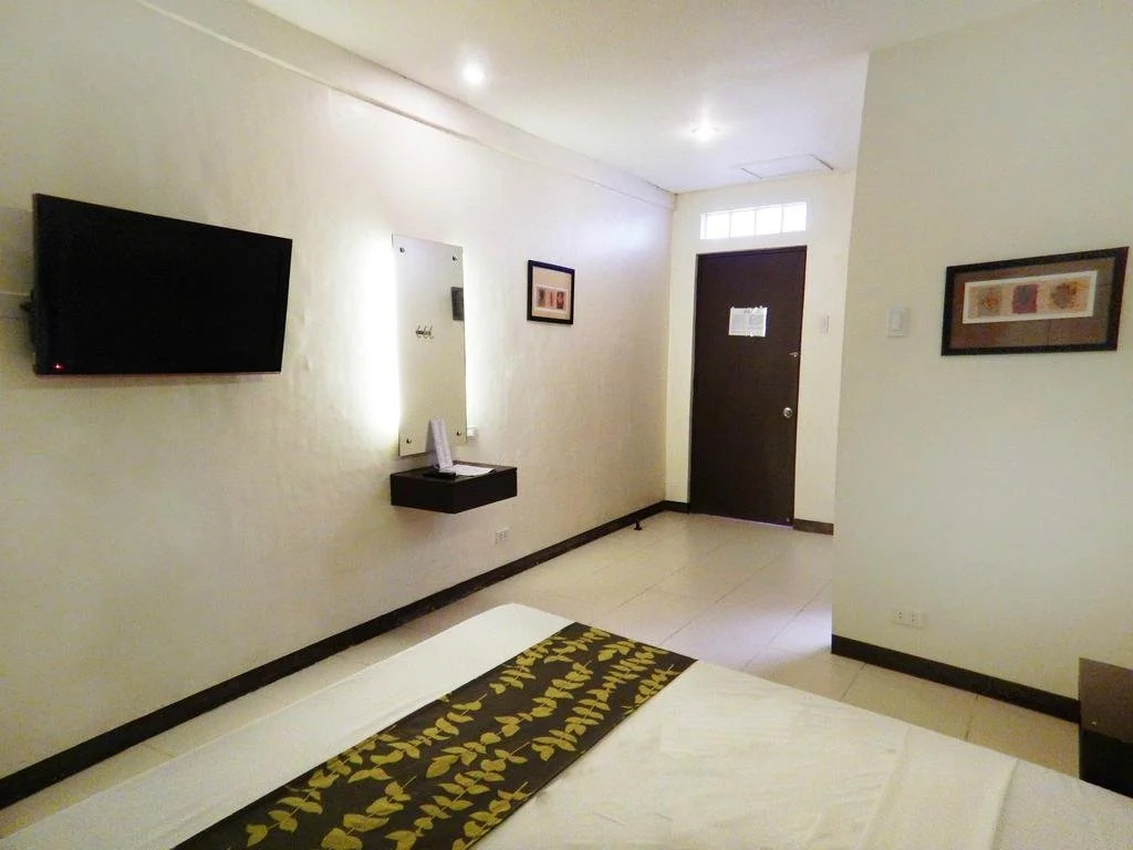 Fern Garden Suites