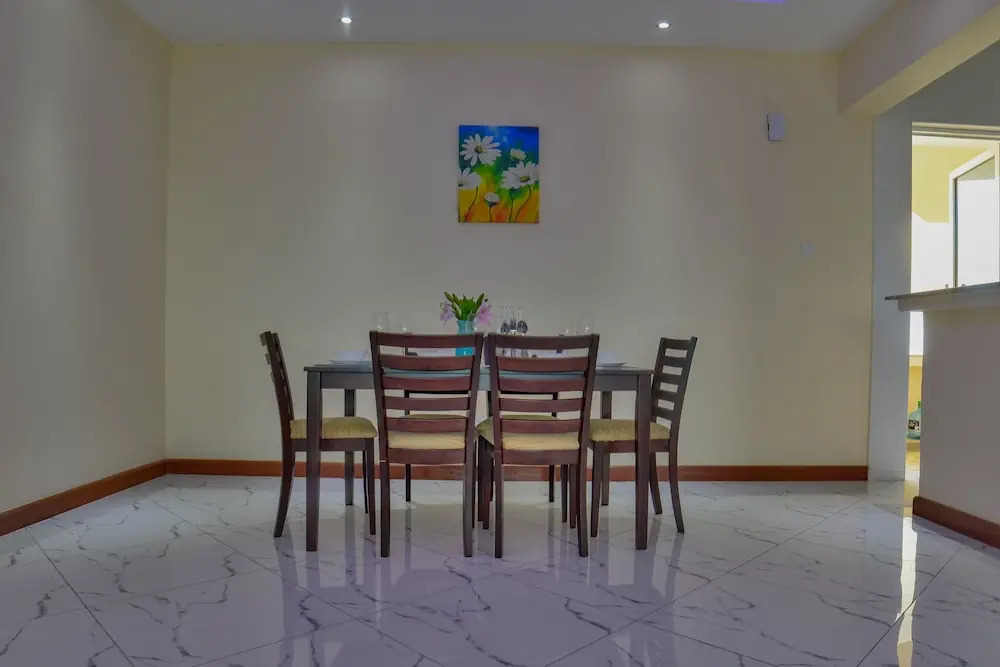 Fenns Cozy Apartment - Nyali