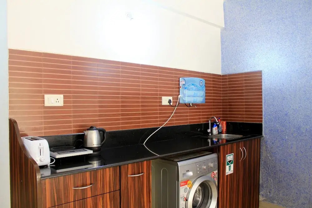 Spacious Fully AC Apartment - CM040