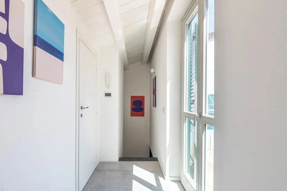 Ballarò Duplex with Terrace by Wonderful Italy
