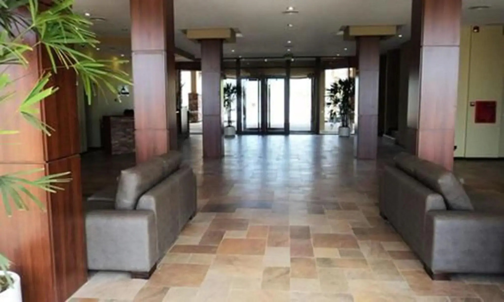 Fuente Mayor Hotel & Casino