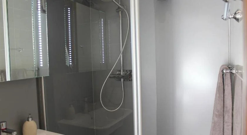 Hypnos Hotel