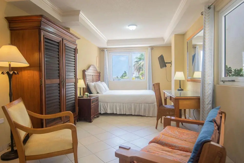NEW Bay Harbor Studio 203