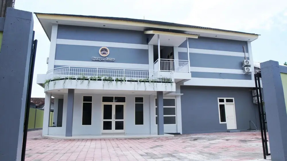 Djuragan Kamar Karangnongko