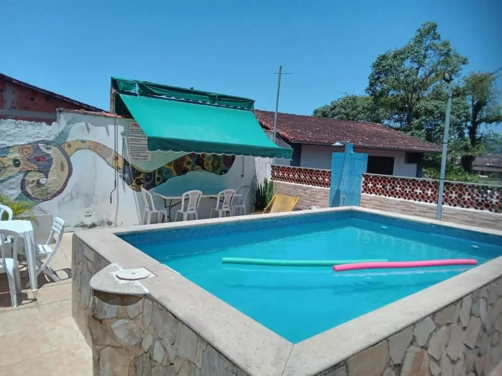 Leos Clan Beach Hostel