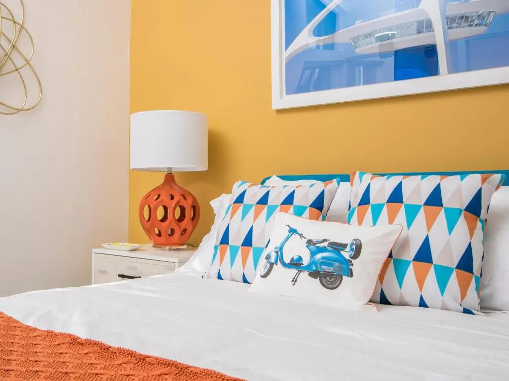 Alexander Sunrise by ACME House Company
