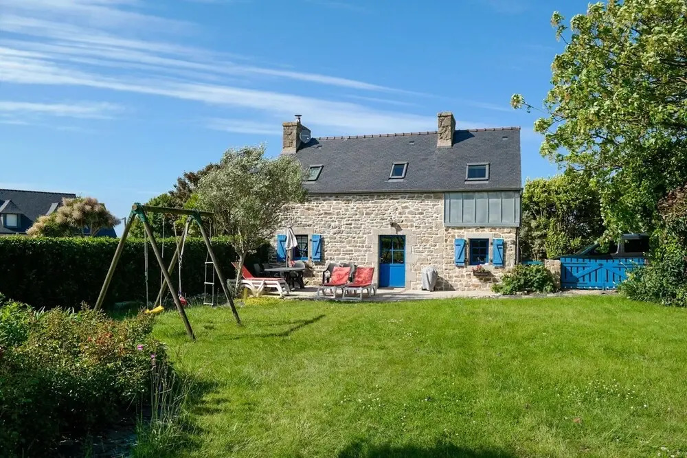 Stone House in Brittany Near Roscoff & Beaches