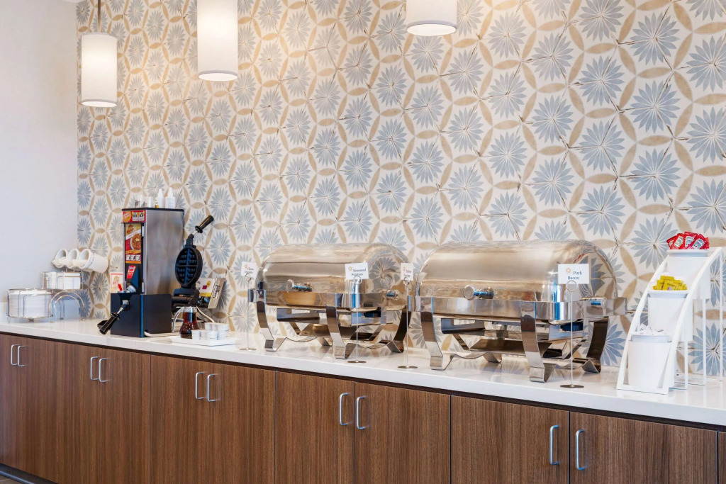 La Quinta Inn And Suites By Wyndham Lincoln