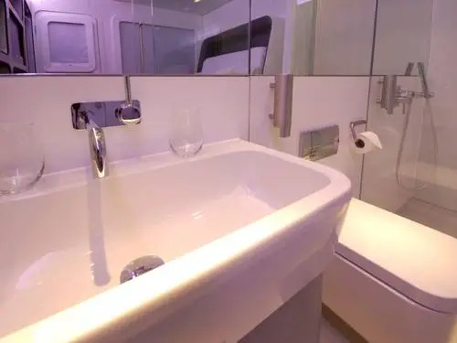YOTELAIR Paris CDG - Transit Hotel - Terminal 2E