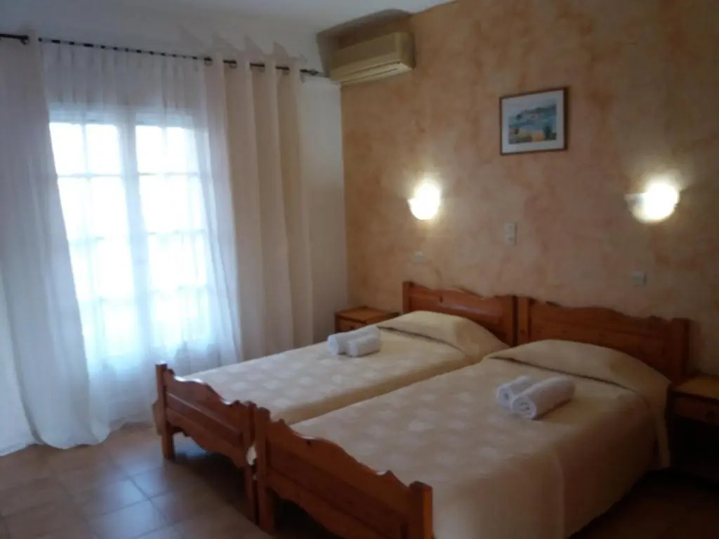 Athineos Apartments