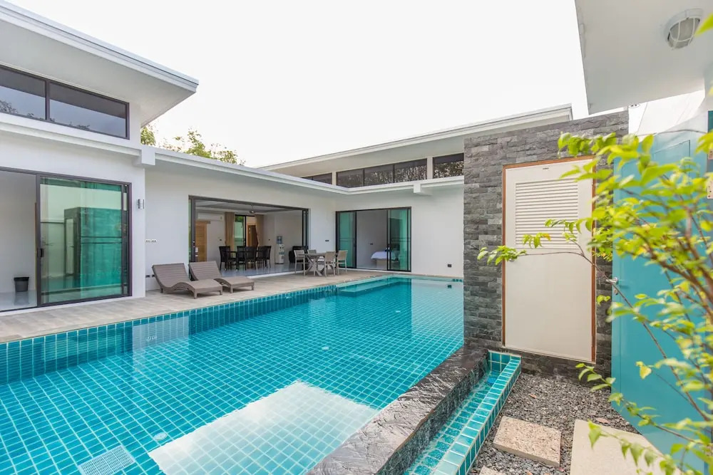 Skypool Villa