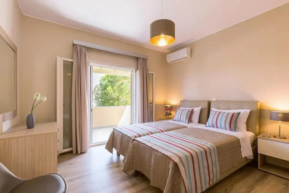 Beach Villa Marina in Roda