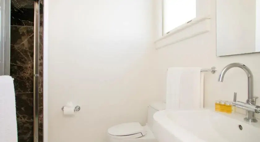 Fishermans Wharf 6 Bedroom Flat