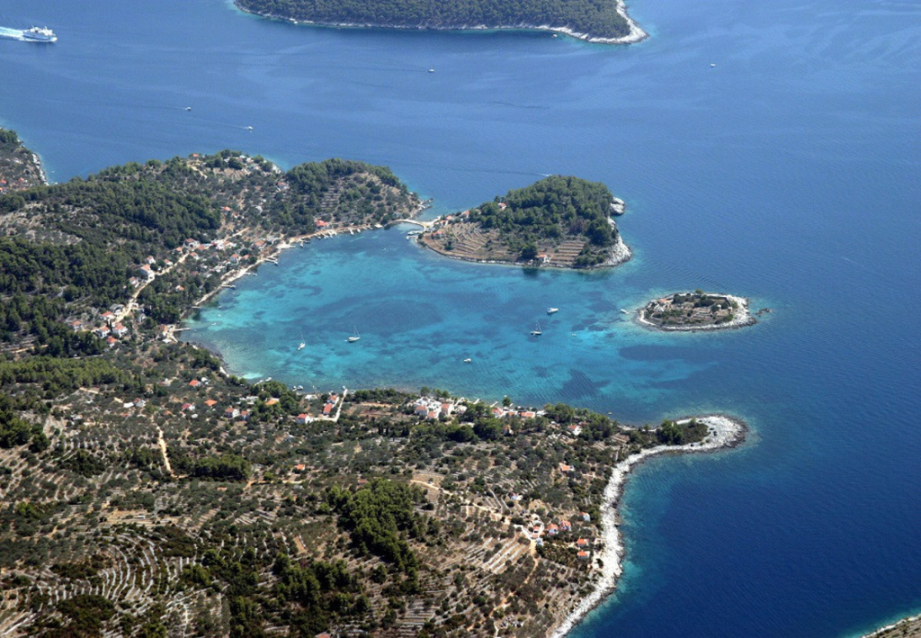 Holiday house Gradina 1 - private pool: Cove Gradina (Vela Luka), Island Korcula