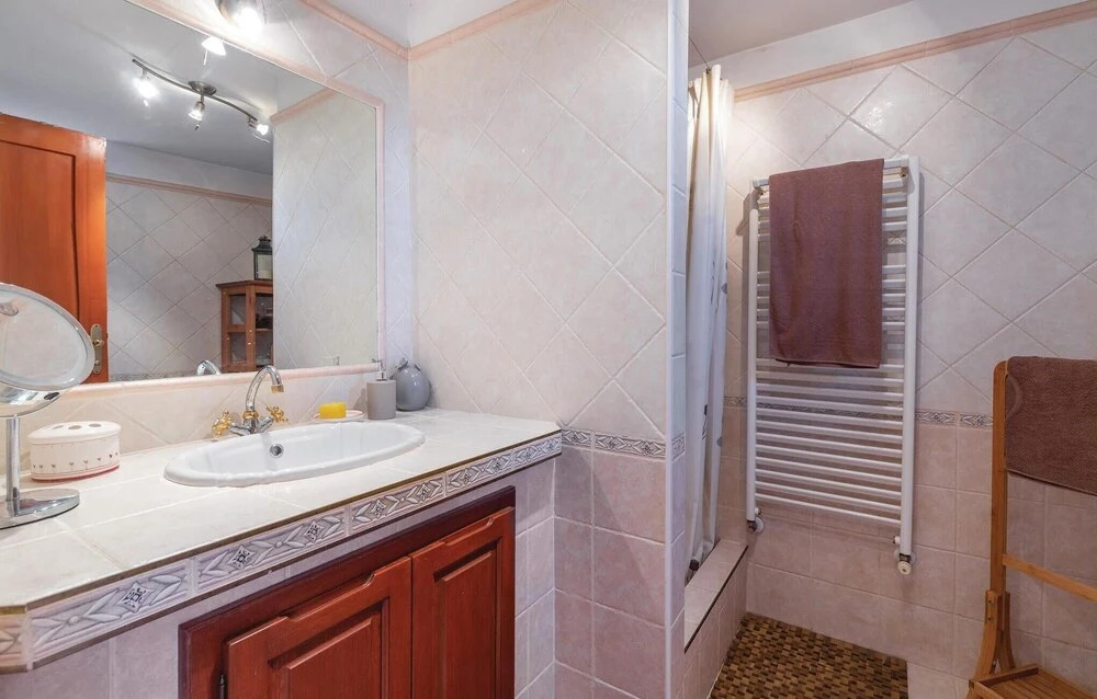 Awesome Home in Medaki With 3 Bedrooms, Wifi and Outdoor Swimming Pool