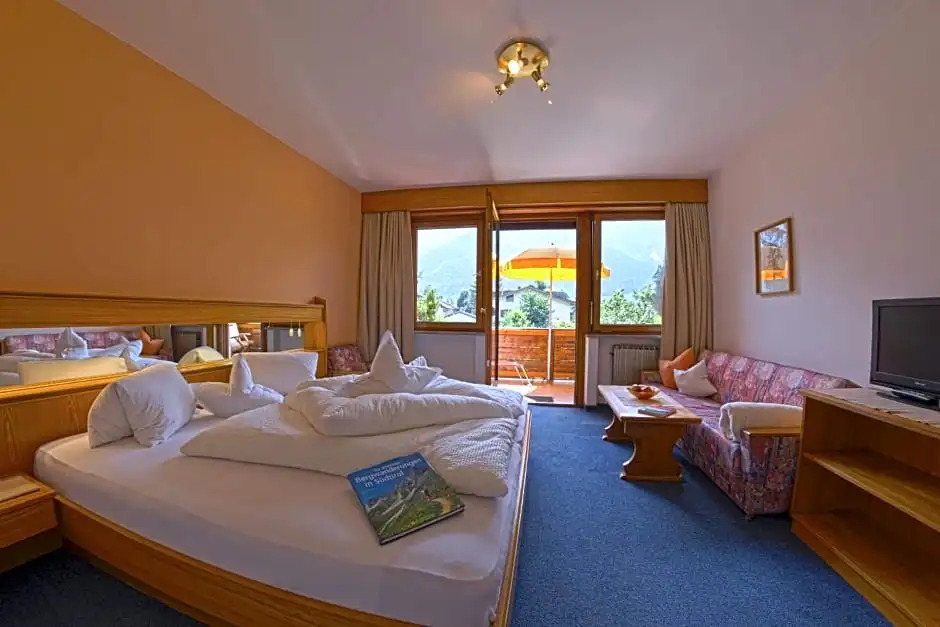 Garni - Hotel Rinner Julia