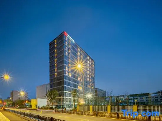 La Joie Hotel