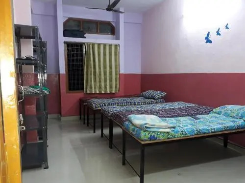 Pranis Hostel For Girl's And Working Women