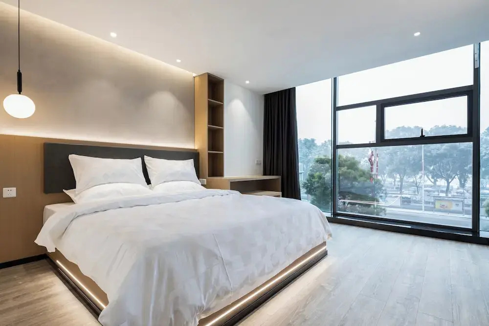 Changsha Desti Youth Park Hostel Wuyi Square-24H Reception&Cafe& Bar& Luggage Storage& Large Public Area