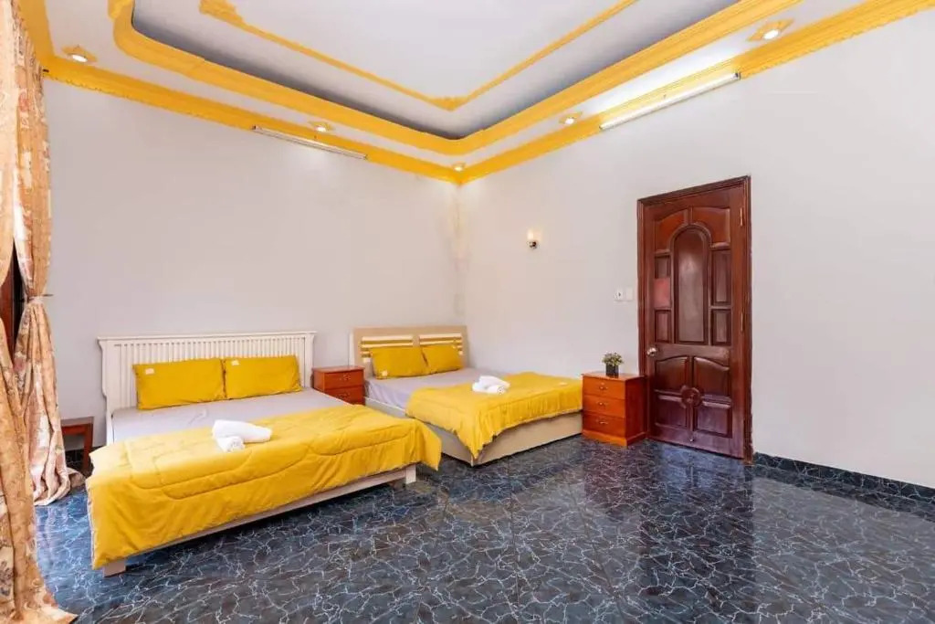 GROUP Villa V.I.P