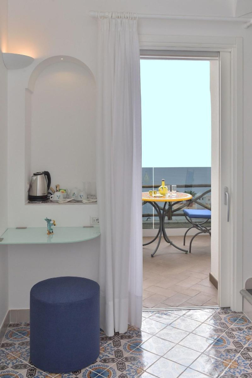 Albadamare Boutique Hotel