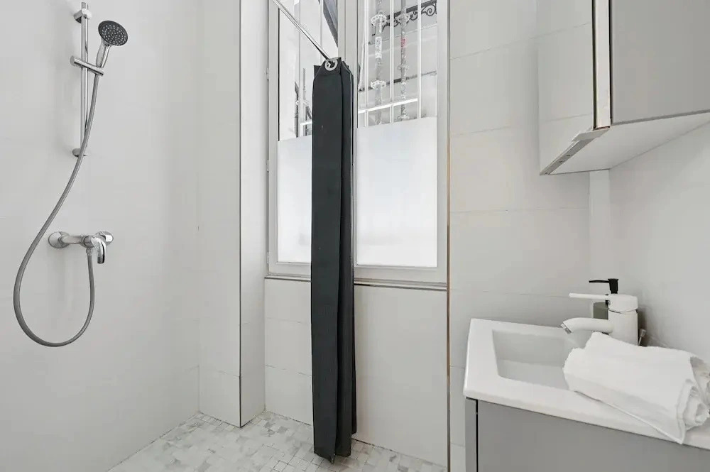 Stylish 1BR Flat Near Luxembourg Gardens
