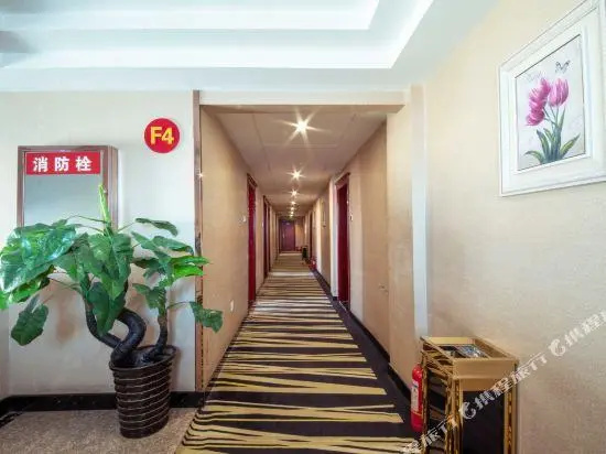 Yinhao Hotel (Yinchuan South Gate Plaza)
