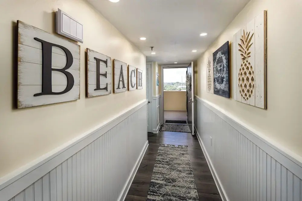Surf Dweller 508 - Beachfront Boho